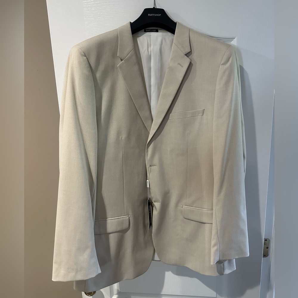 SuitShop - Men’s Tan Suit Jacket - 48 Long - Slim Fit *New with Tags*
